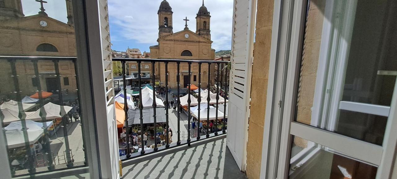Erdizka, Centrico Apartamento Turistico Con La Mejor Vista Plaza De Los Fueros Estella Kültér fotó